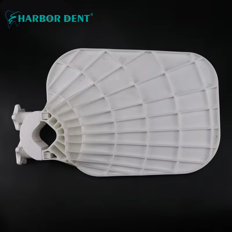 قشارة بلاستيكية للأسنان كرسي ا - مراجعة Teeth Whitening Tray وسعره
